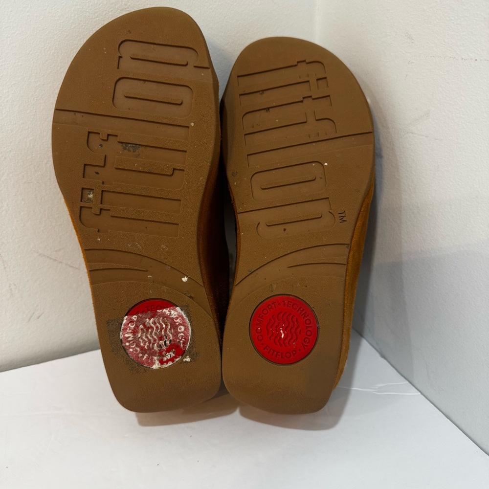 FitFlop Shuv Two-Bar Shearling Suede Slides Tan size 8 - Picture 9 of 9